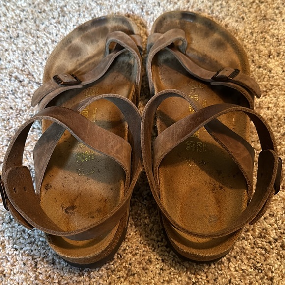 Birkenstock sandals with ankle strap - Picture 6 of 6